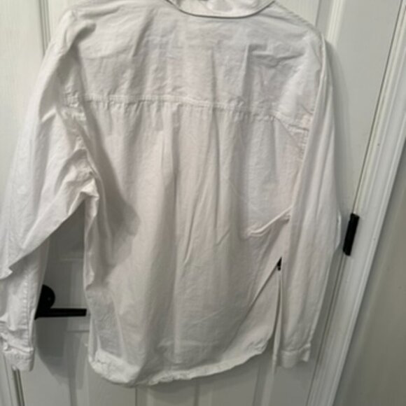 Zara White Graphic Button Down - Picture 2 of 2